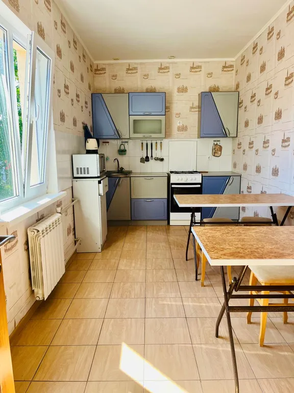 Квартира Квартира Улучшенный номер на третьем этаже — Геленджик