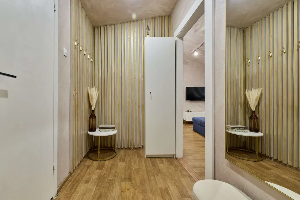 Квартира Квартира У Московского вокзала с арочным потолком — Санкт-Петербург