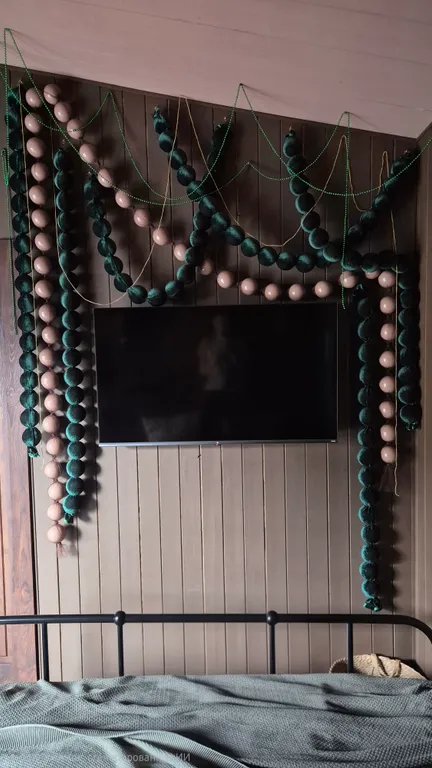 Сказочный уютный домик у моря