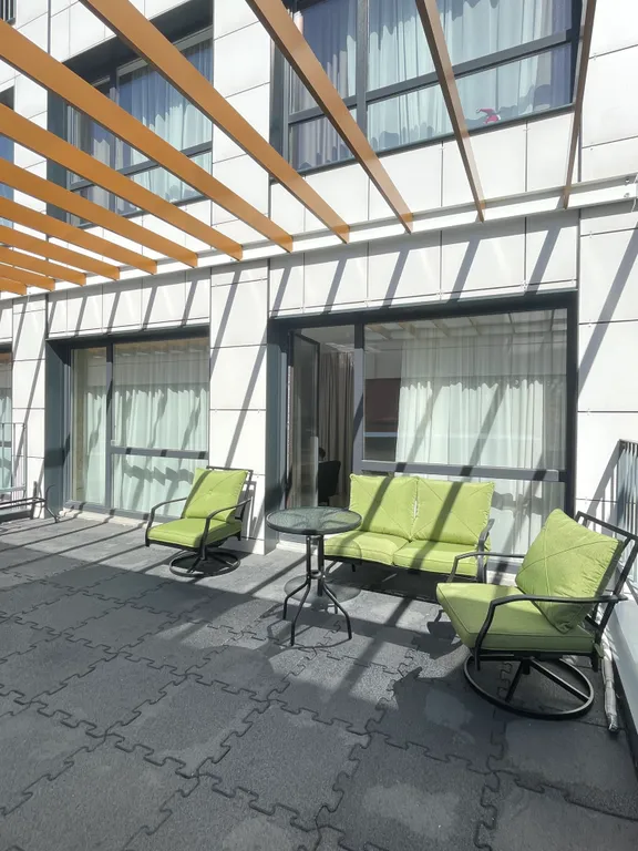 New апартамент с террасой