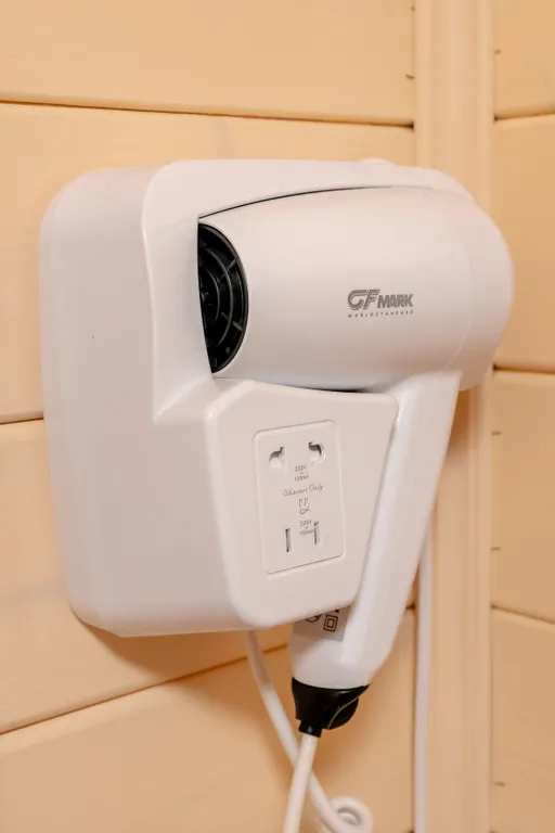 Двухэтажный барнхаус в центре заповедника