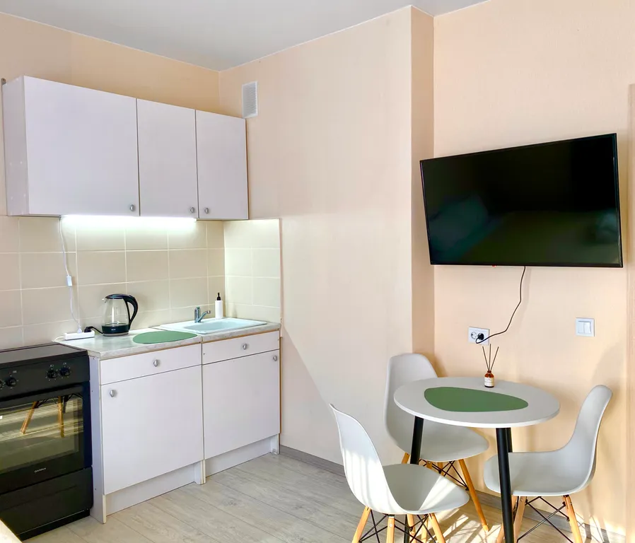 Бирюзовая студия недалеко от центра рядом с Метро