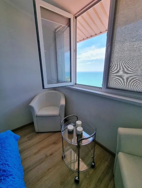 Двухуровневые видовые апартаменты у моря