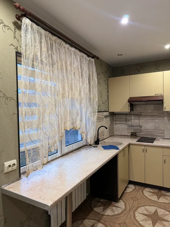 Апартаменты класса люкс со всеми удобствами и новой мебелью