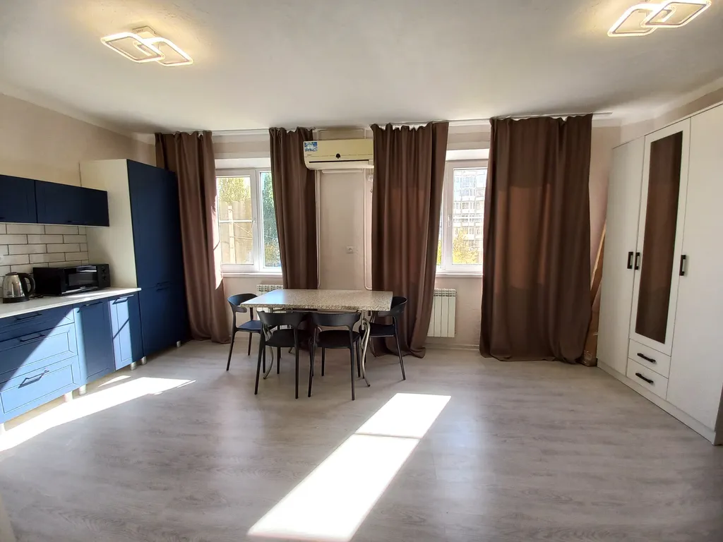 Уютная студия на Симонова