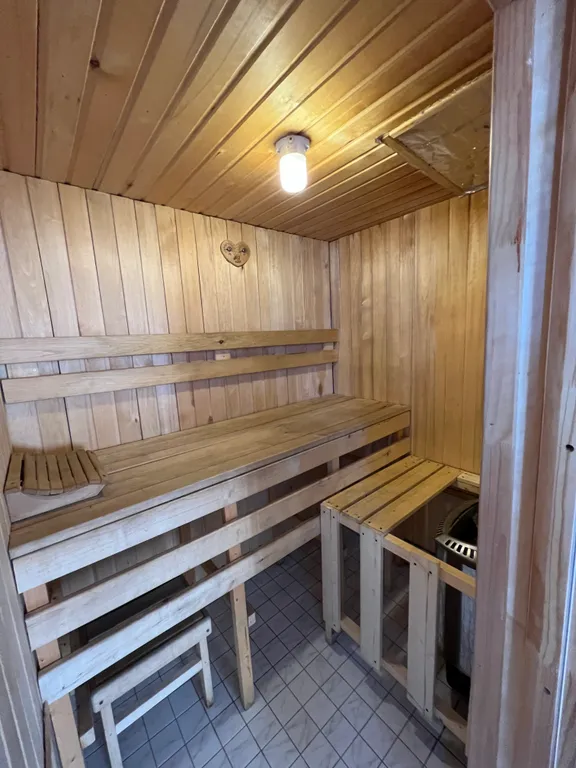 Коттедж с двумя спальнями на 8 гостей