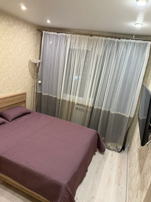 Уютная, светлая двухкомнатная квартира