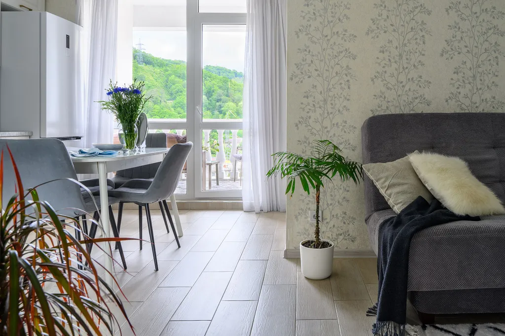 Уютная квартира с балконом и видом на горы, кватро 119