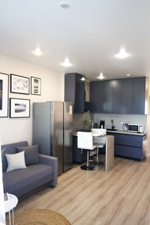 Квартира 2- комнатная с дизайнерским ремонтом