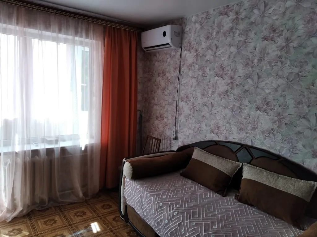 Однокомнатная квартира недалеко от моря