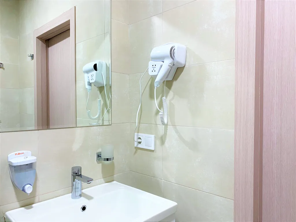 Whait Sails Apartments