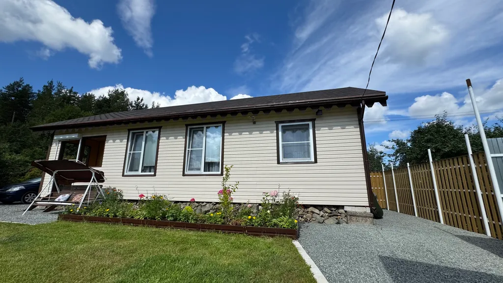 Уютный частный дом с отдельной баней на дровах