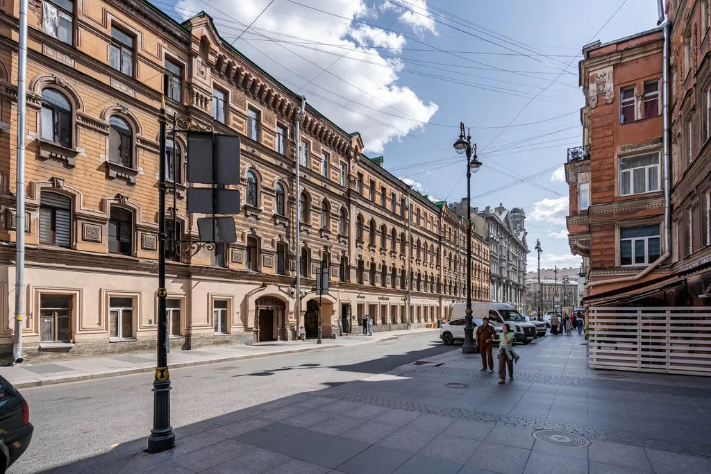 Квартира Квартира Уникальная студия в старинном центре Петербурга — Санкт-Петербург