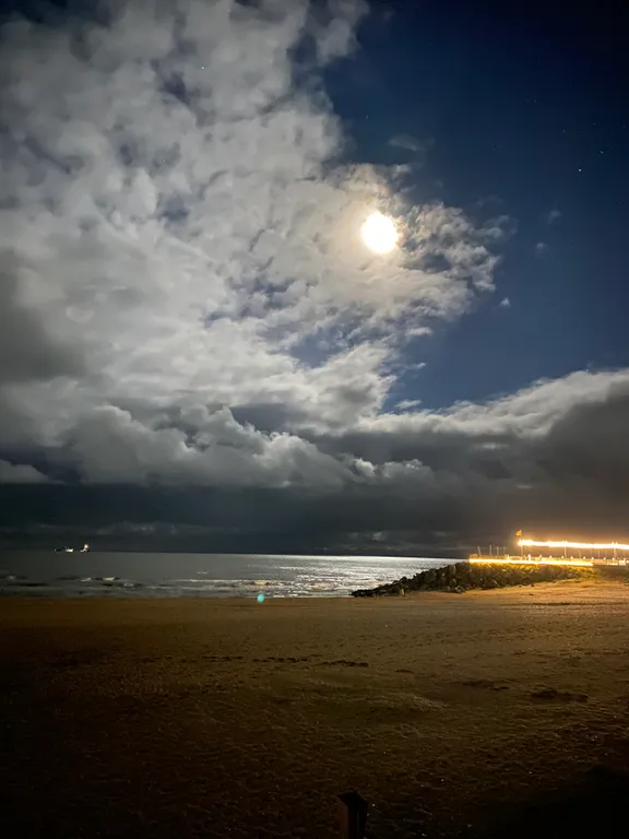 Квартира с видом на море, расположена в 15 минутах от аэропорта