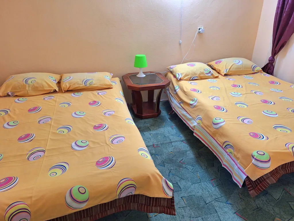 Квартира Комната на 4-х человек экономкласса — аренда посуточно в Бетта