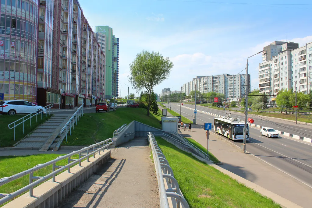 Комфортные красивые апартаменты с джакузи в центре города