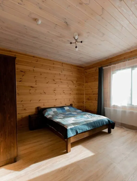 Дворик на Минском море