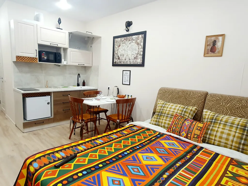 Квартира Уютная студия Африка — аренда посуточно в Абакан