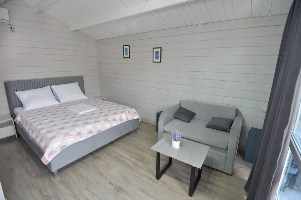 Коттедж Коттедж в центре города — Сухум