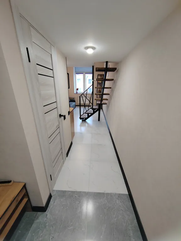 Семейная двухуровневая студия