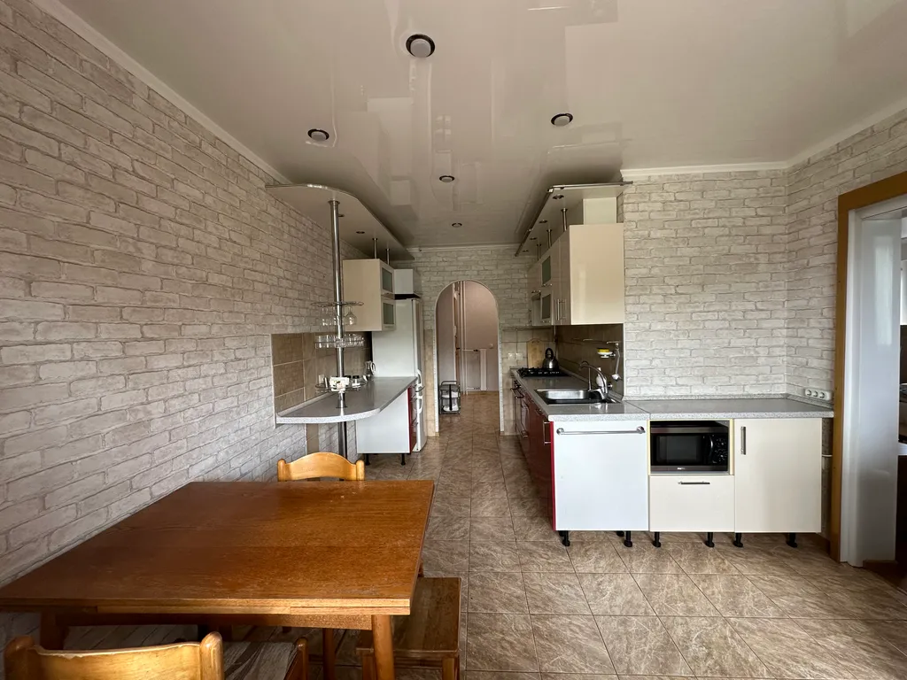 Уютная видовая квартира