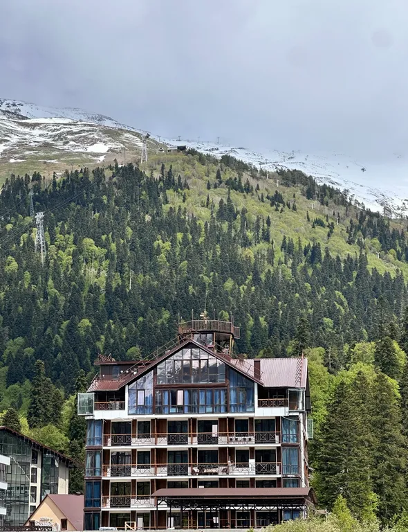 Квартира Дизайнерская студия — аренда посуточно в Домбай