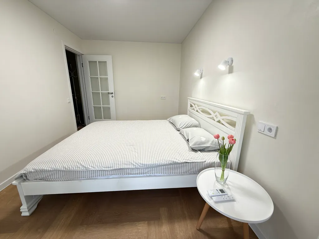 Квартира с видом на парк Бурденко Саки Пирогова