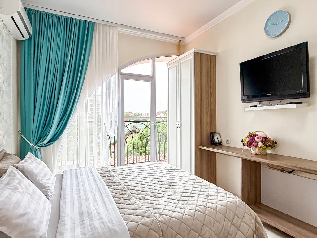 Квартира Квартира Уютная студия с балконом — Геленджик