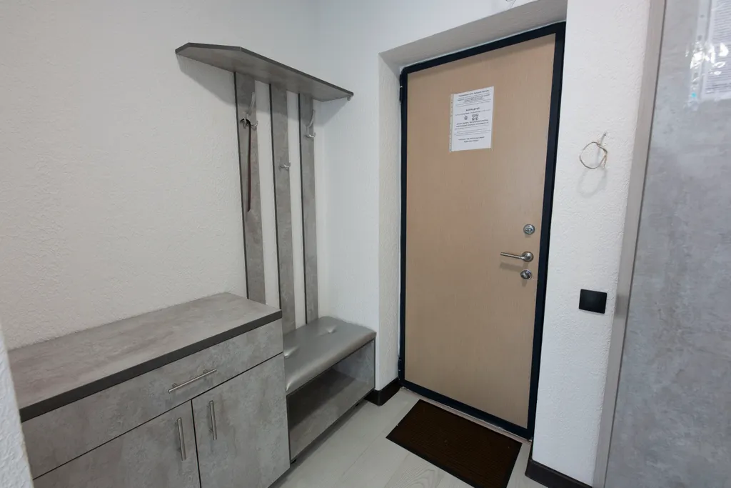 Студия в районе Нефтегаза на Мельникайте