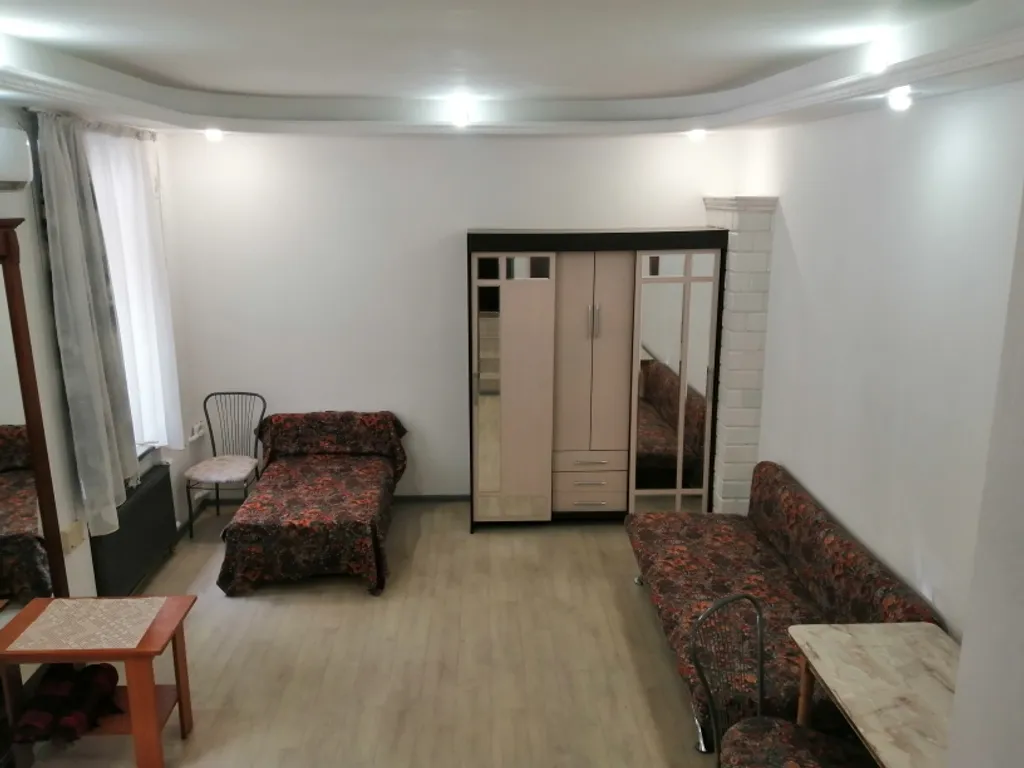 1-комнатная Квартира — аренда посуточно в Ялта