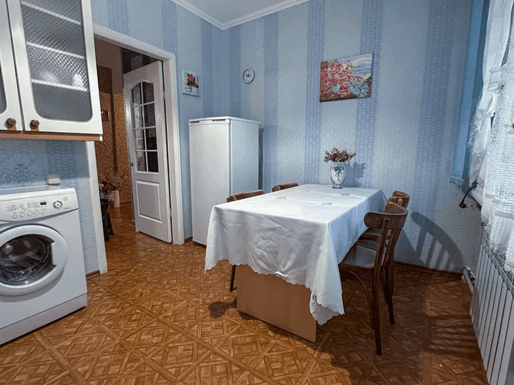 3-комнатная Квартира