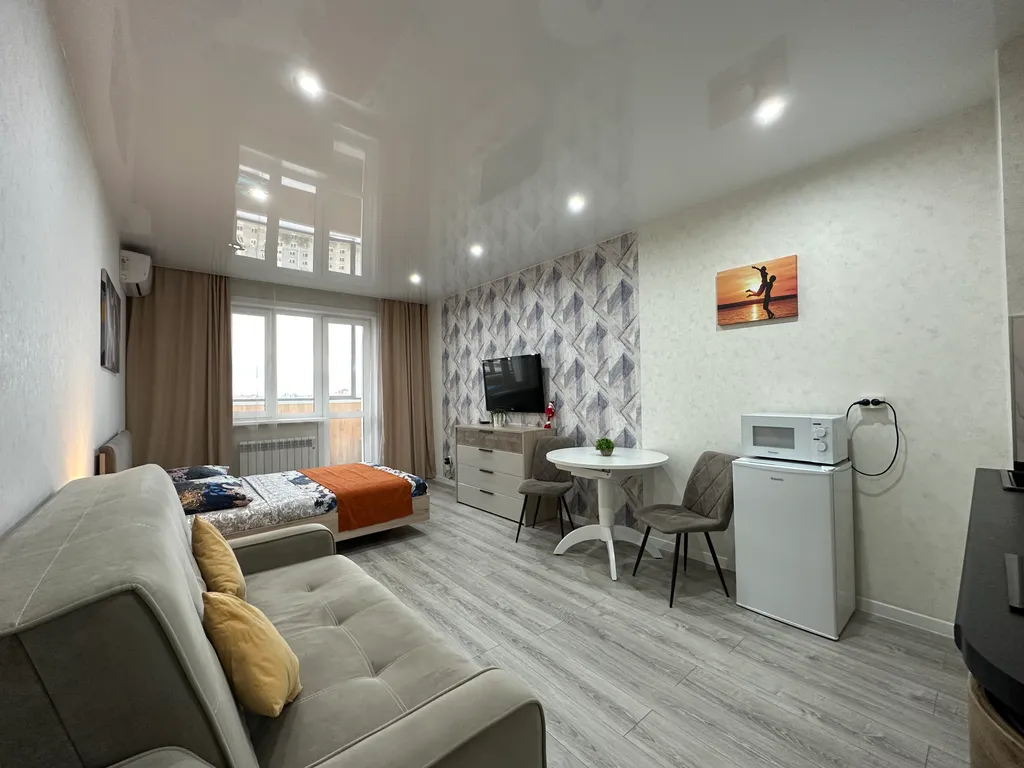 Студия в центре с видом на город, не берем оплату за финальную уборку