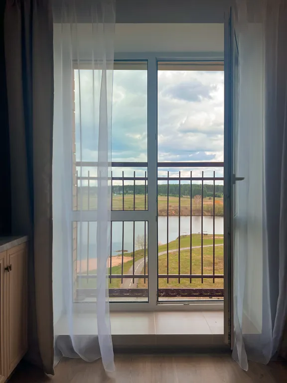 Апартамент Завидово на берегу реки с песчаным пляжем