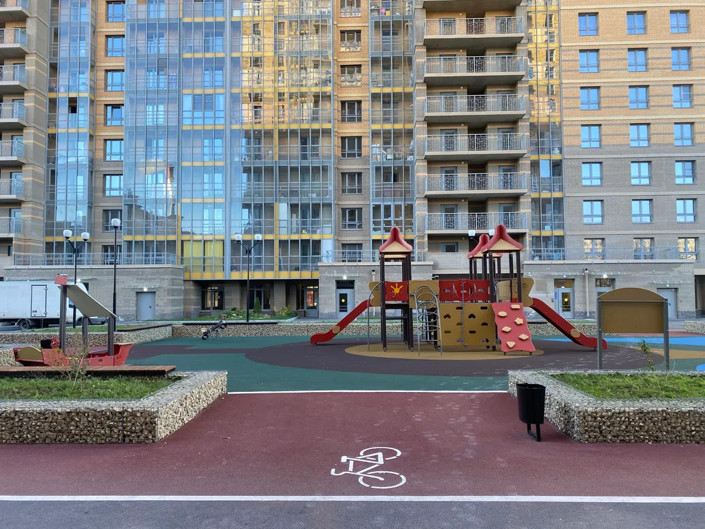 Квартира Квартира рядом с двумя станциями метро — Санкт-Петербург