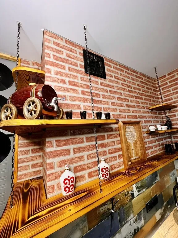 Студия с дизайнерским ремонтом