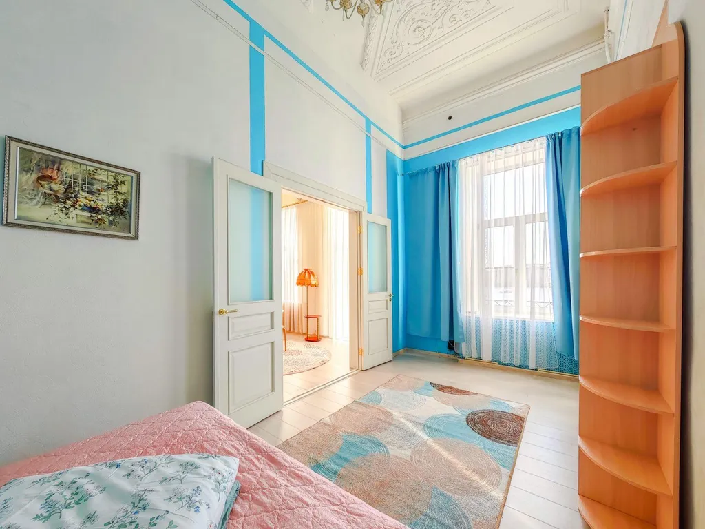 Квартира 2-комнатная квартира с балконом и панорамным видом на центральную акваторию Невы — Санкт-Петербург