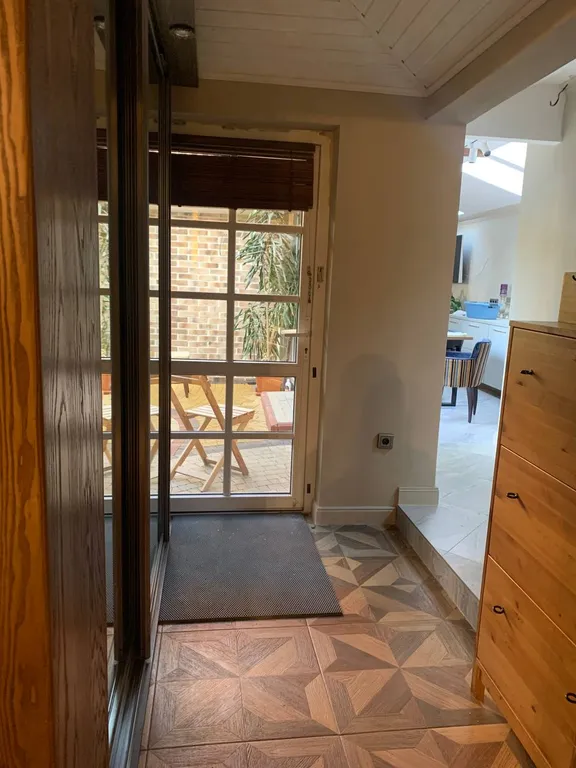 Таунхаус на берегу озера