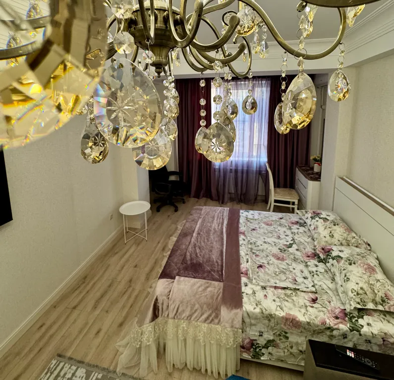 Светлая и уютная квартира с новым ремонтом в центре города