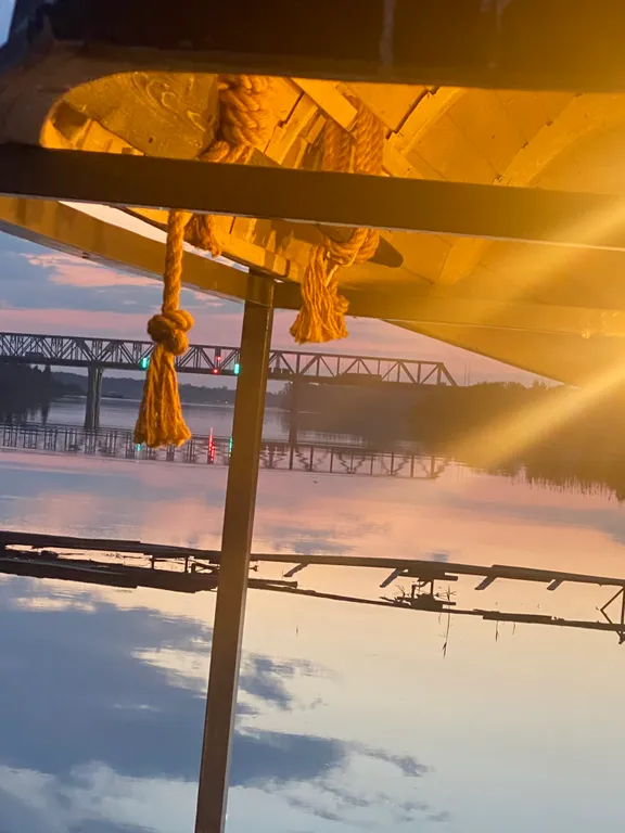 Коттедж Уютный дом на берегу реки — Новая Ладога