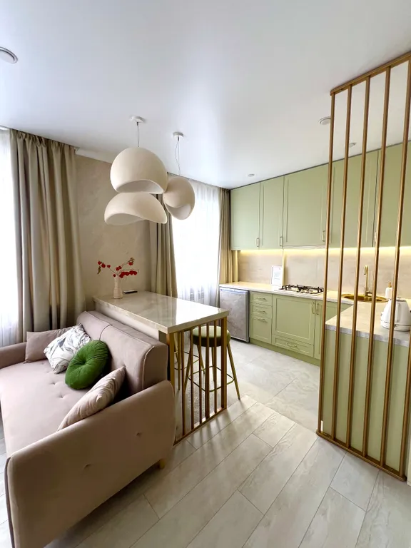 Очаровательная студия облака с качелями