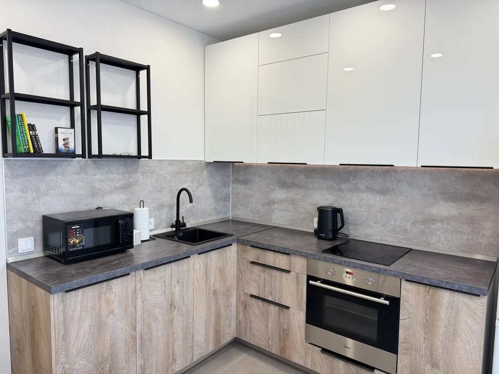 Уютная и новая квартира в спальном районе города