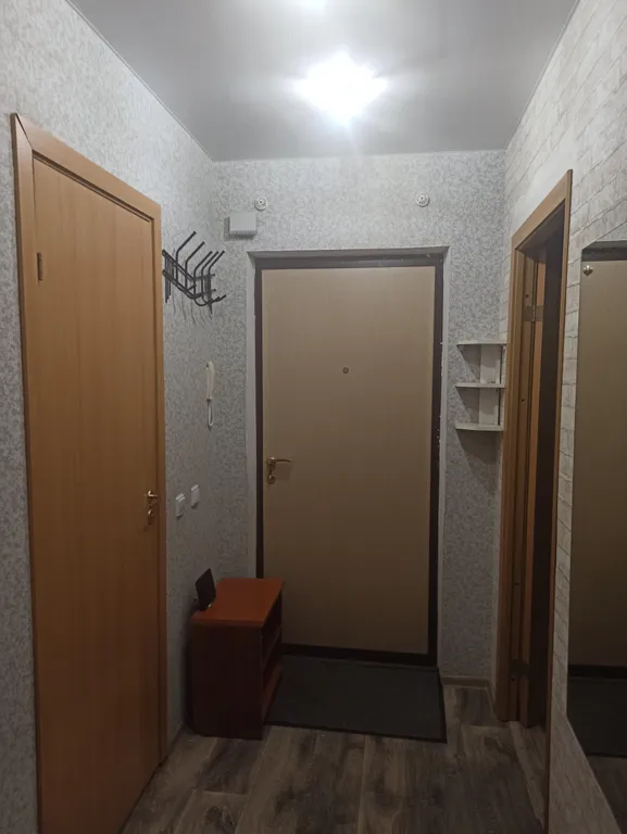 Апартаменты с отличной локацией! Рядом: ТЦ, магазины, парки, кафе