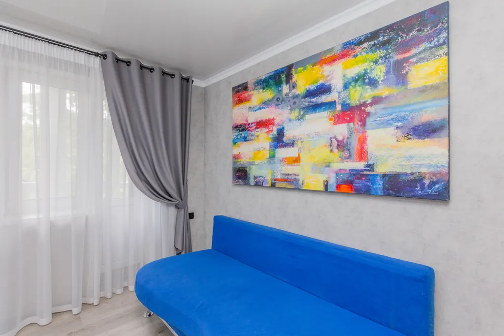 Современная красивая квартира в центре города