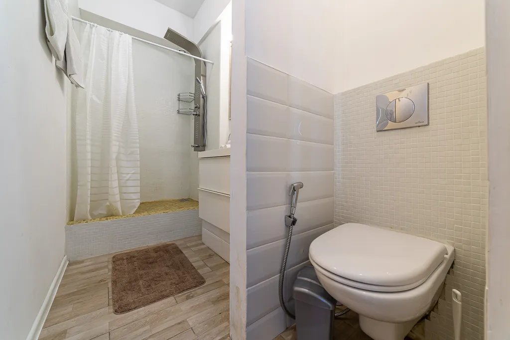 Квартира 2-комнатная Квартира — Сочи