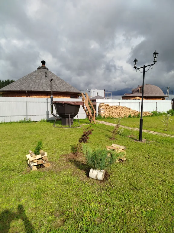 Купольный домик для семьи с чаном