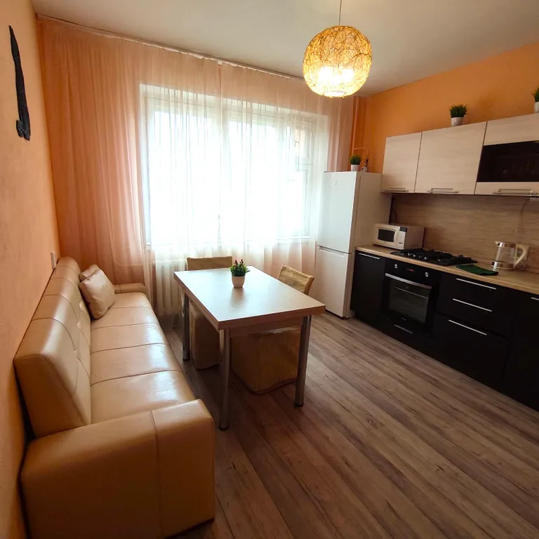 Однокомнатная уютная квартира — аренда посуточно в Ярославль