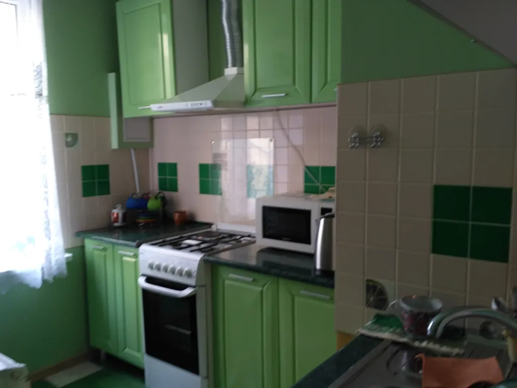 2-ком.кв-ра с уютным двориком с видом на море