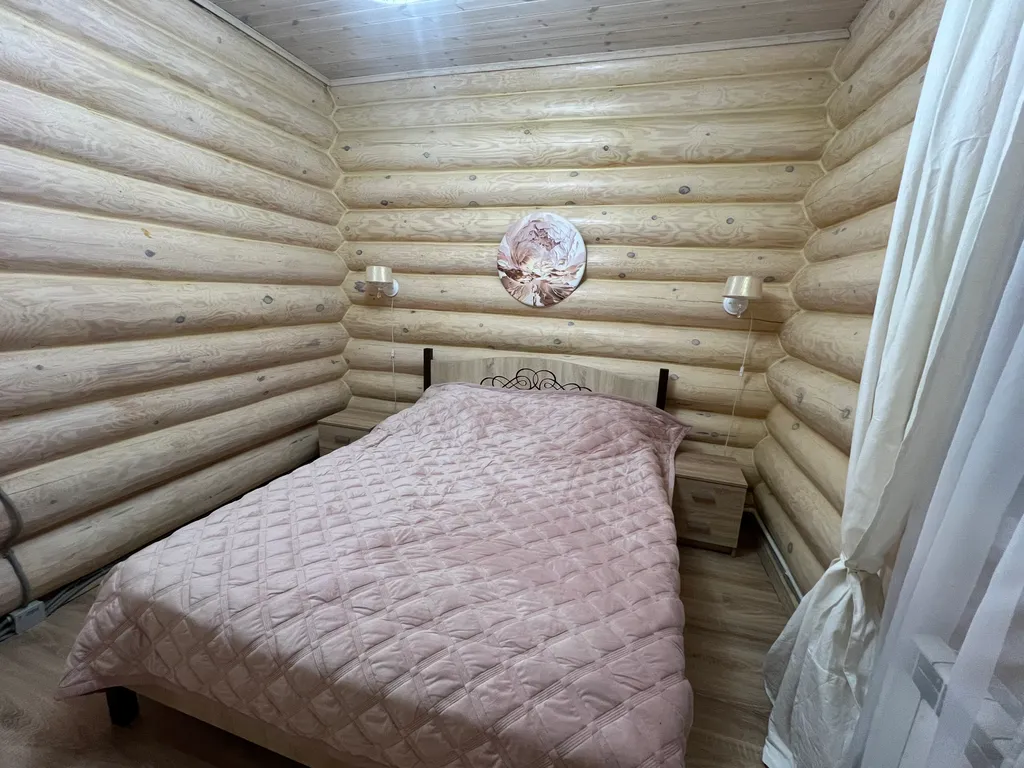 Двухэтажный дом с видом на Галичское озеро