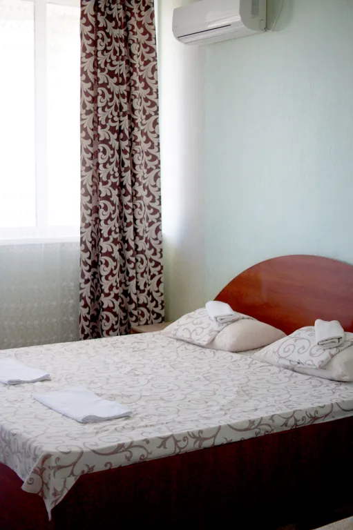 Трёхместный номер отопление удобства стоянка