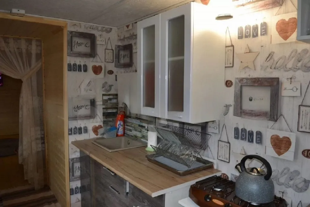 Дом-баня на берегу озера Уросозеро